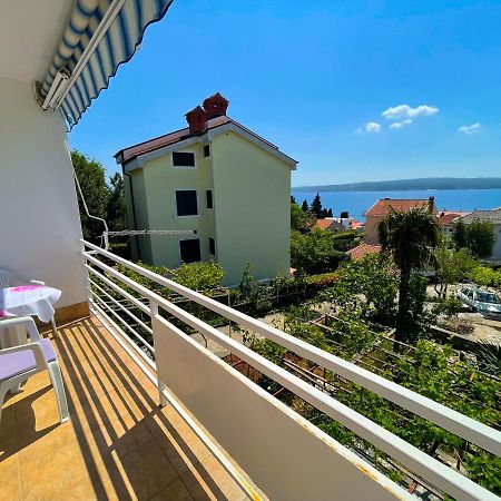 Apartments Jadranka Dramalj Bagian luar foto