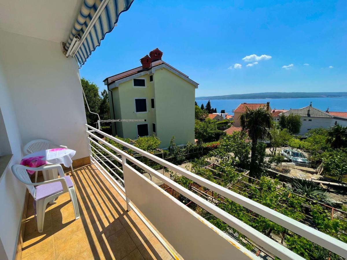 Apartments Jadranka Dramalj Bagian luar foto