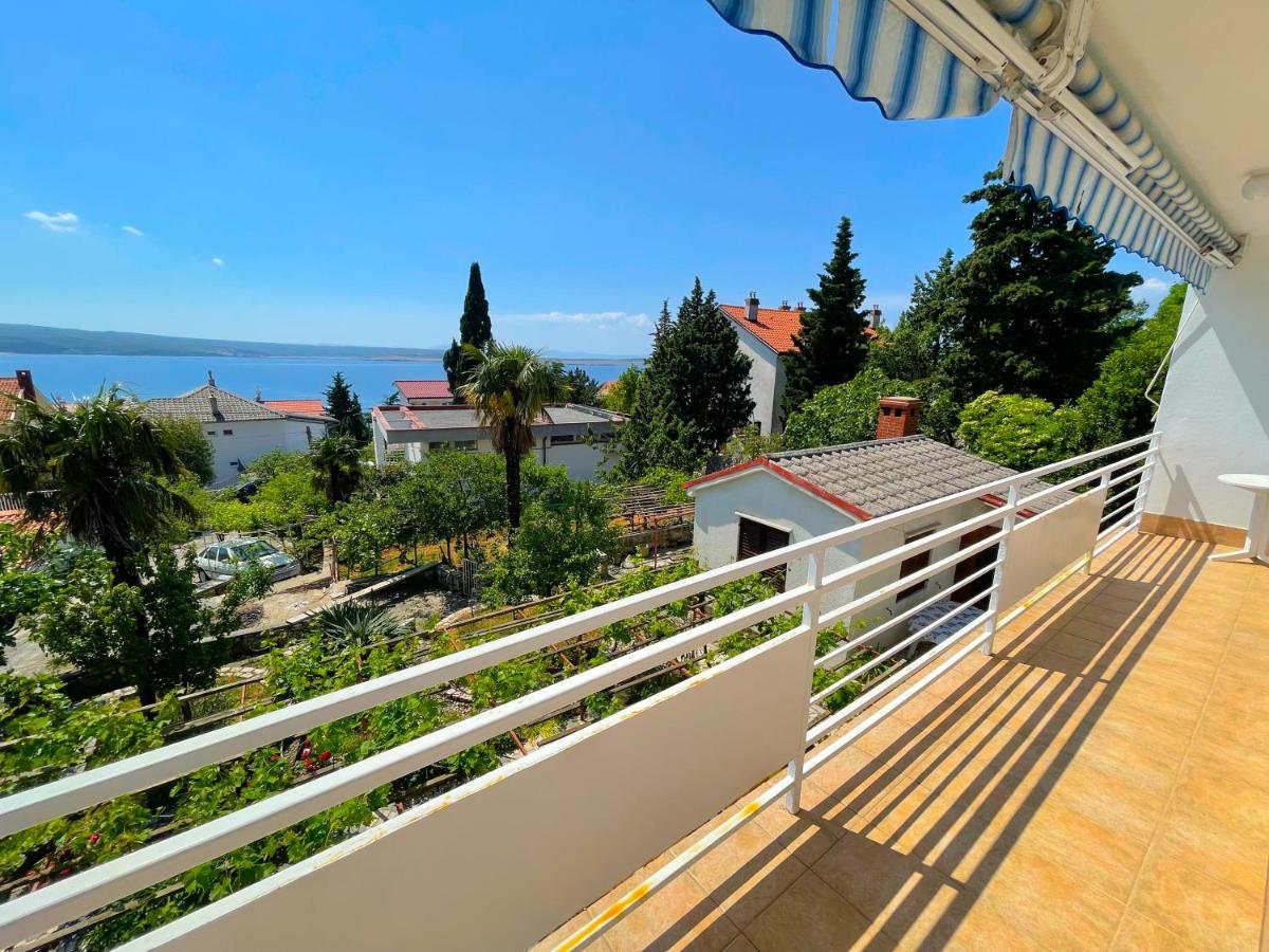 Apartments Jadranka Dramalj Bagian luar foto