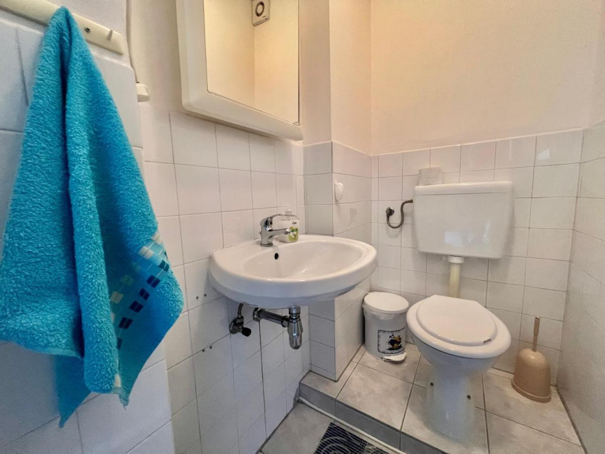 Apartments Jadranka Dramalj Bagian luar foto