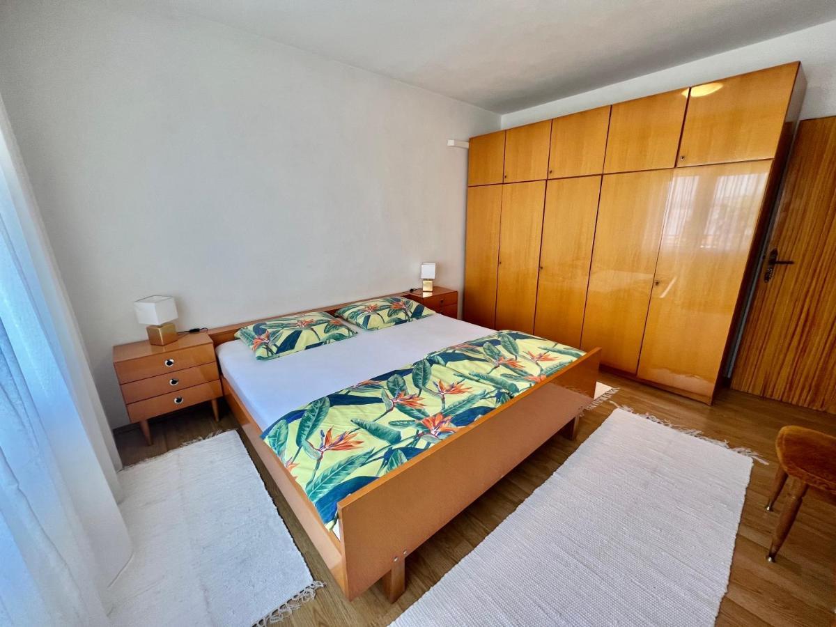 Apartments Jadranka Dramalj Bagian luar foto