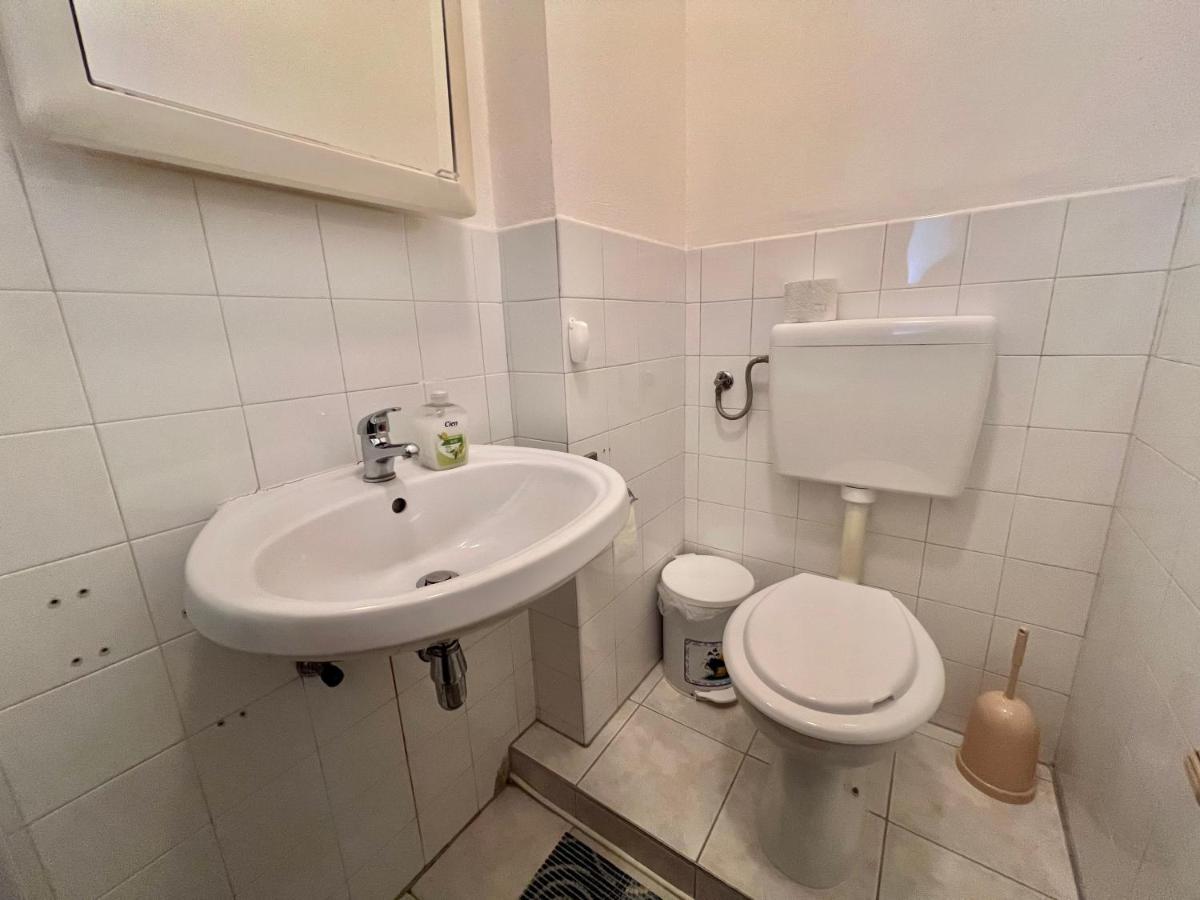Apartments Jadranka Dramalj Bagian luar foto