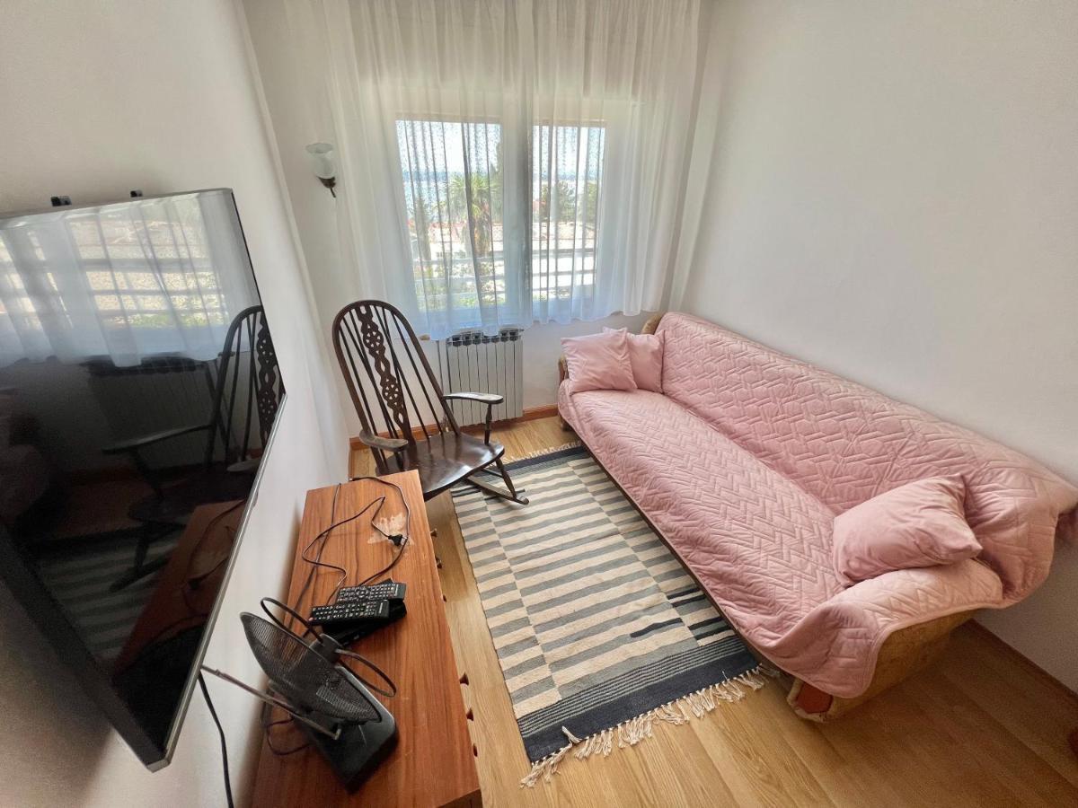 Apartments Jadranka Dramalj Bagian luar foto