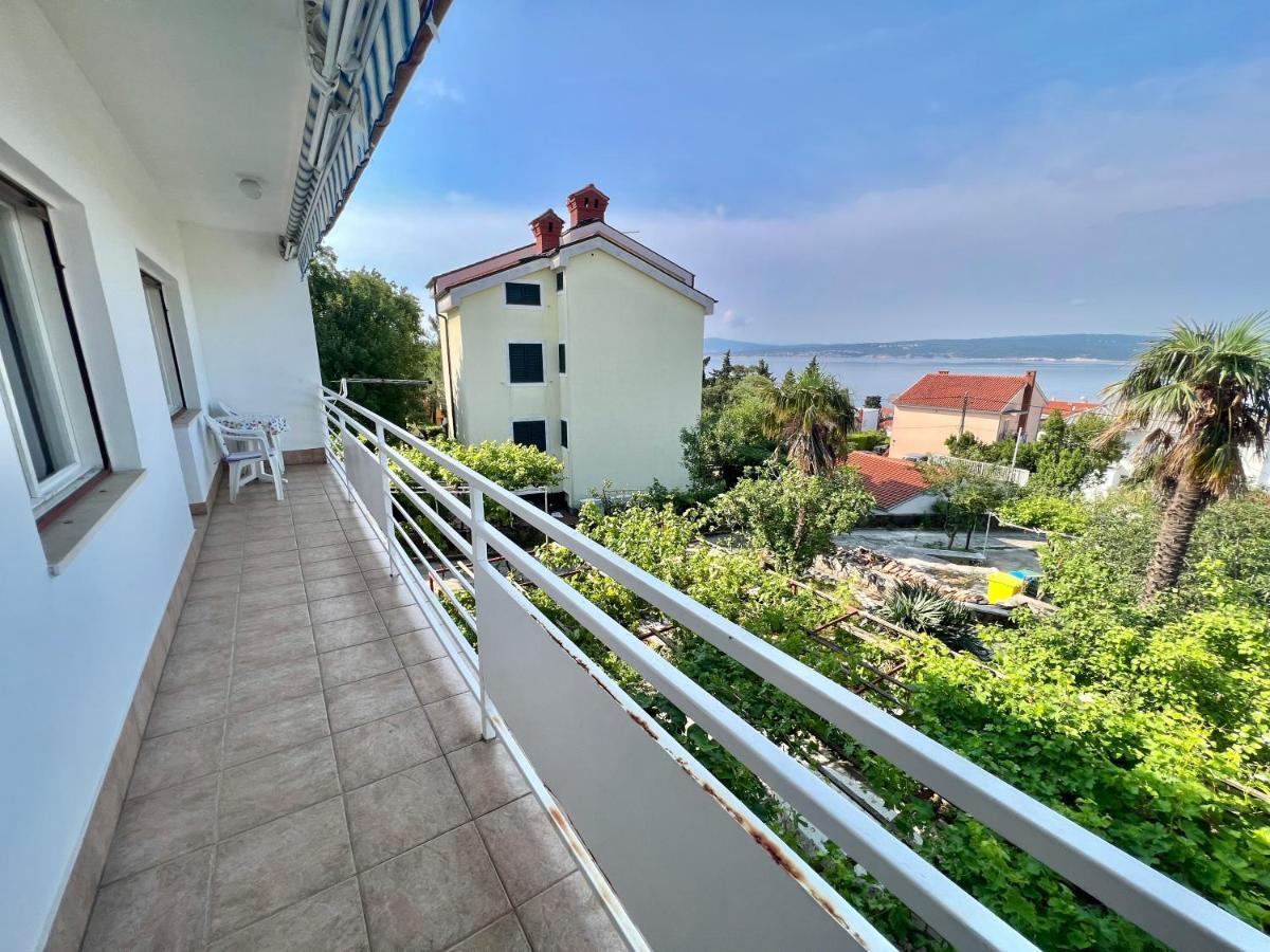 Apartments Jadranka Dramalj Bagian luar foto