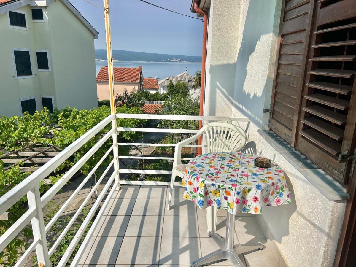 Apartments Jadranka Dramalj Bagian luar foto